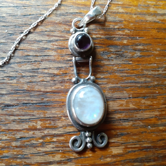Sterling Moonstone & Amethyst Pendant 19" … - Picture 7 of 8